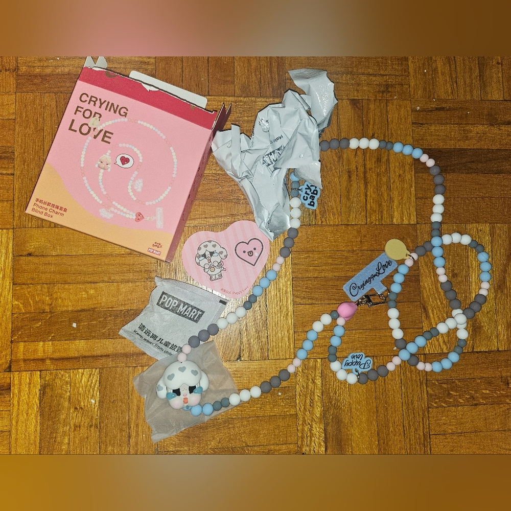 Popmart Crying For Love Cellphone Chain/charm **Puppy Love